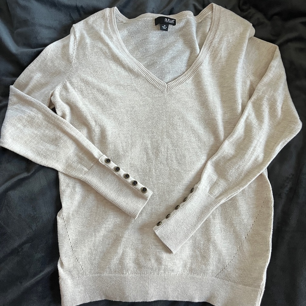 A.n.a lightweight cream sweater
